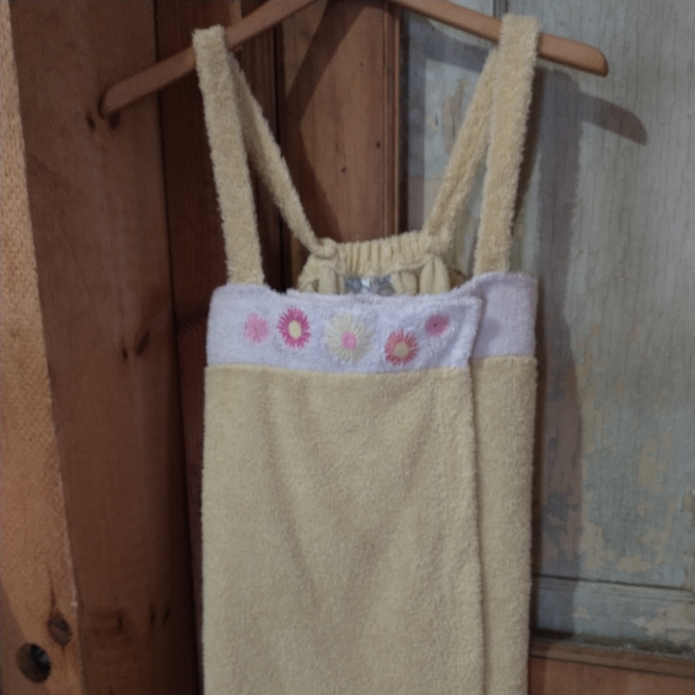 Vintage Spa shoulder strap velcro Towel